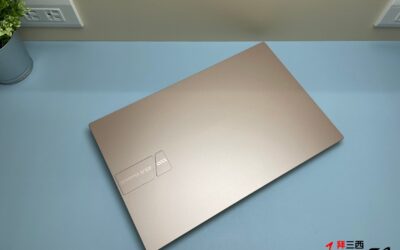 開箱『ASUS Vivobook 15 X1504VA 蜜誘金』實機分享